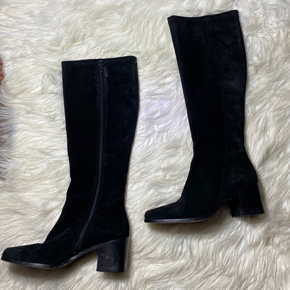 Ann Taylor Shoes - Ann Taylor High heeled black boots size 6.5